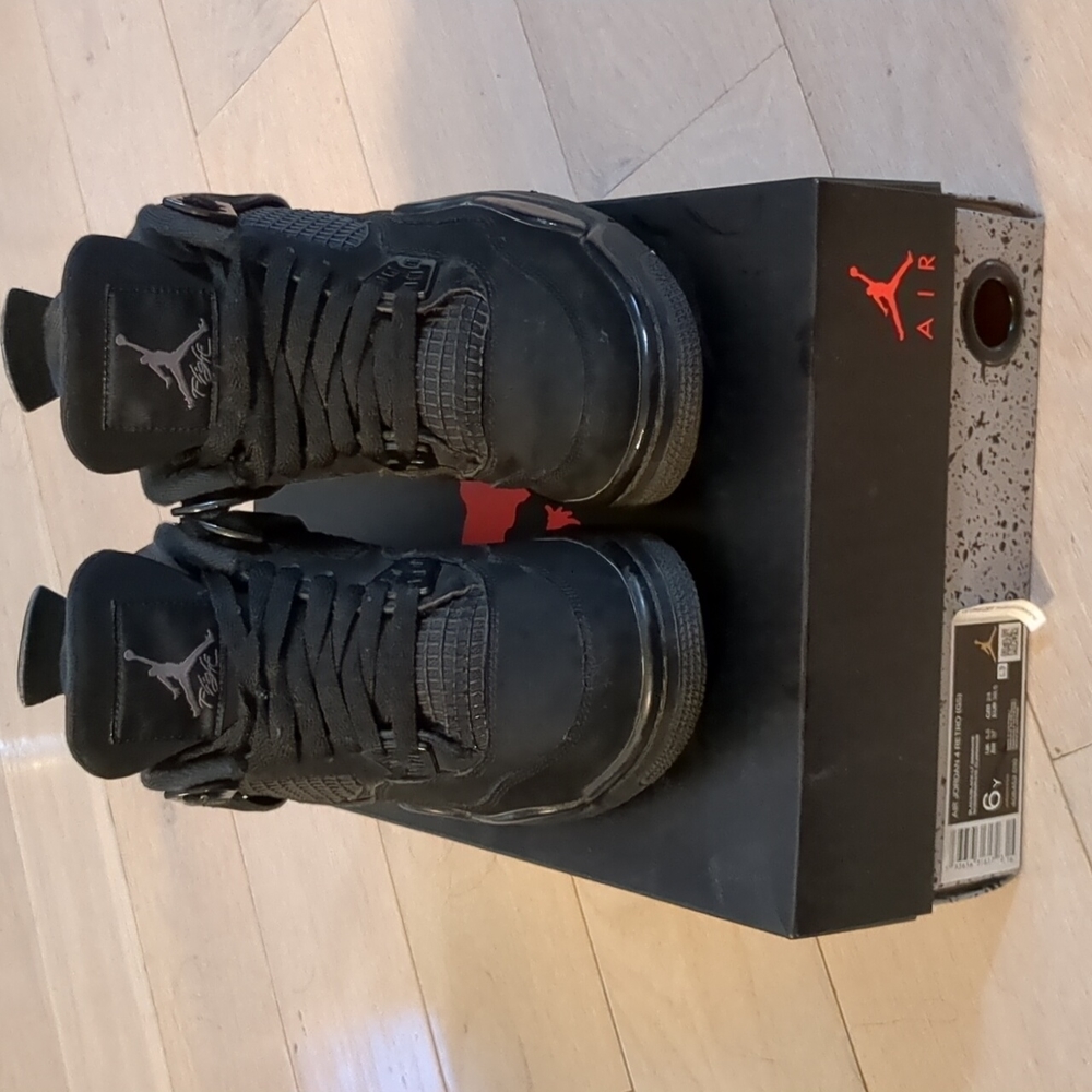 WORN - Nike Jordan 4, Size 6 GS, Black